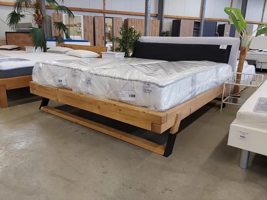 Bett Lobia komplett