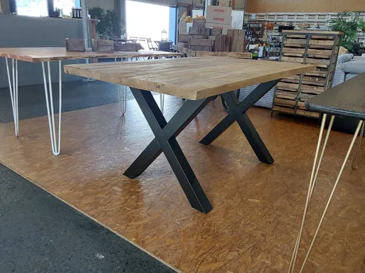 Tisch 160R-02