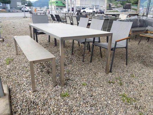 Gartentisch Keramik