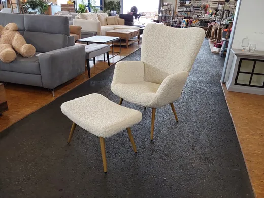 Sessel Hygge mit Hocker