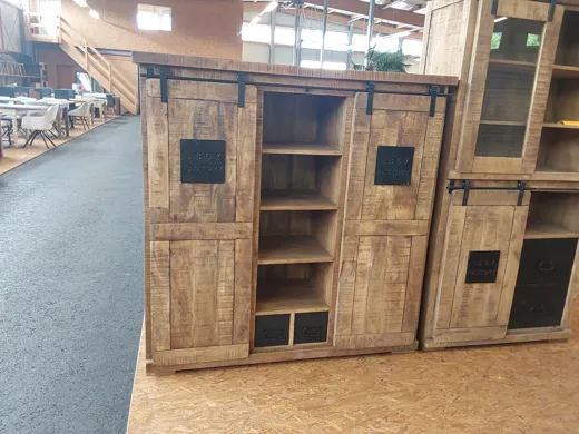 Highboard Slyder