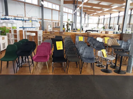 Sonderposten Stühle