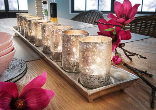 Teelichthalter mit 9 Gläsern 