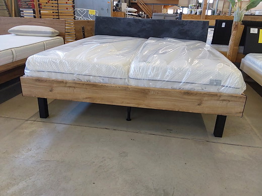 Bett Livorno Black komplett 180er